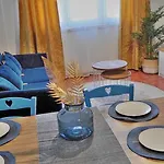 Greek * Malpica