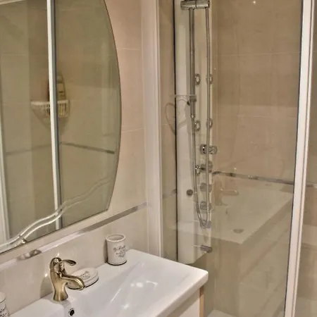 Greek Lägenhet Malpica