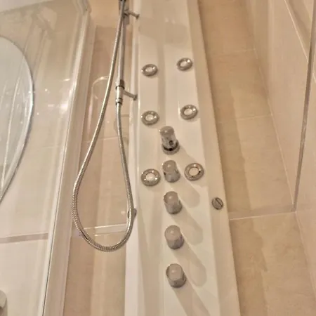 Lägenhet Greek Malpica