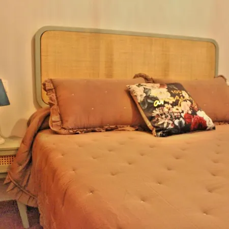 Apartman Greek *